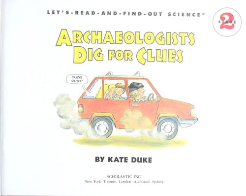 Cover of Archaeologists Dig for Clues