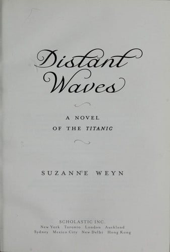 Cover of Distant Waves: A Novel of the Titanic
